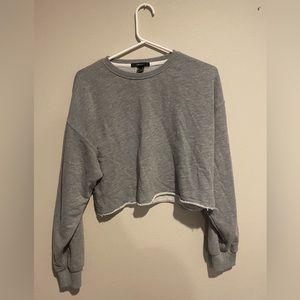 Grey cropped crew neck